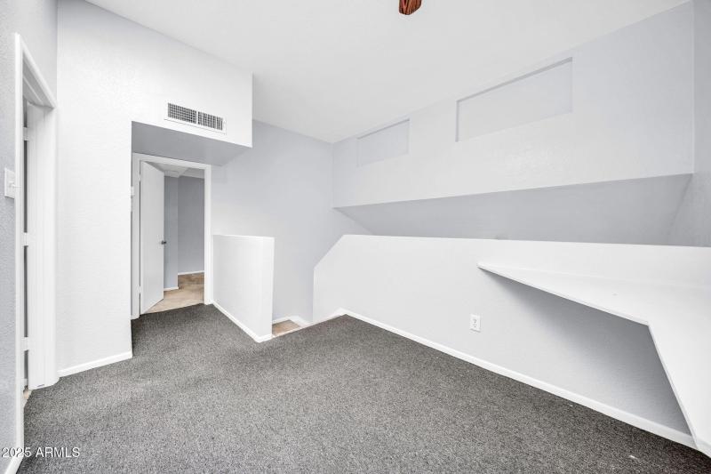 4545 N 67th Ave 1422-25