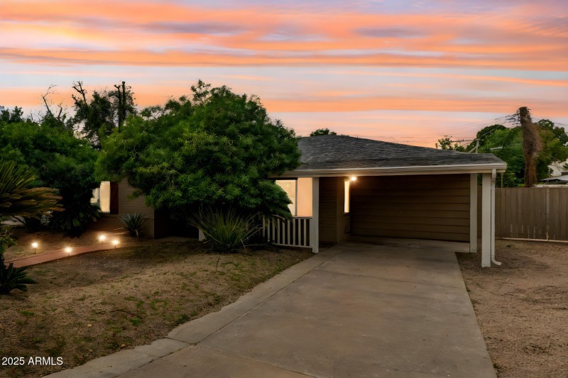 05-10th - Day To Dusk - Golden - 3