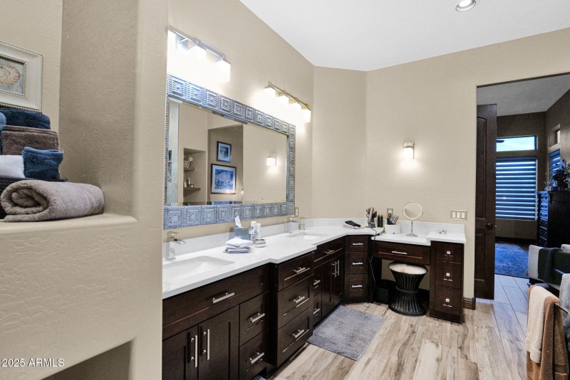 24-web-or-mls-P1361417