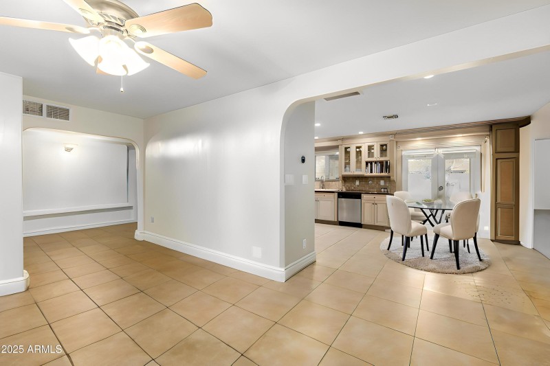 15-10th-Dining-Room-Modern-2 - Furniture