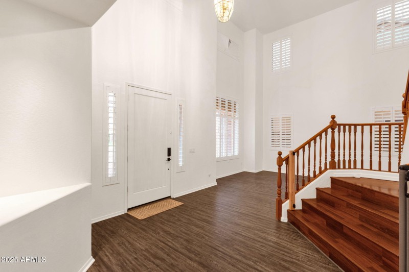 7-web-or-mls-969-e-oakland-st