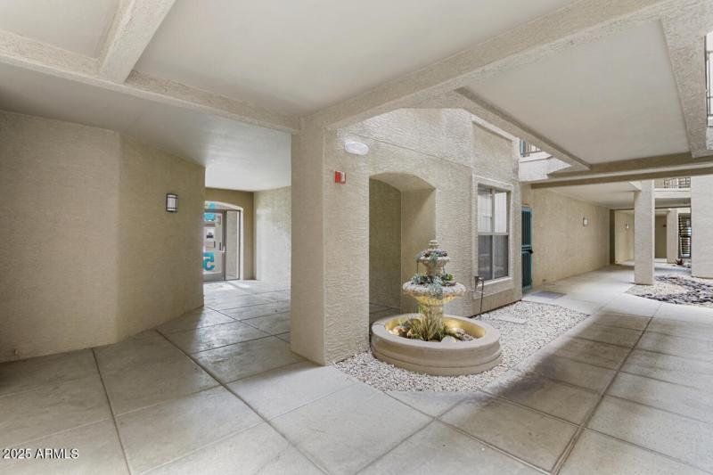 6-Interior-Common-Area