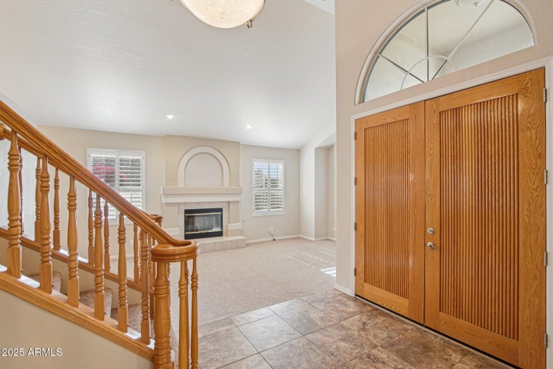 4-web-or-mls-E Desert Flower Ln-S2412-00