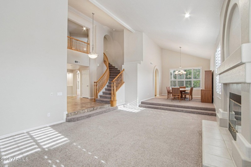 6-web-or-mls-E Desert Flower Ln-S2412-00