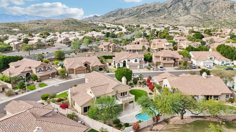 48-web-or-mls-E Desert Flower Ln-S2412-0