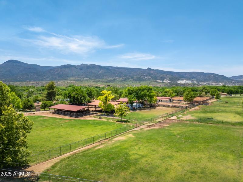 707 Quarterhorse Ln Camp Verde AZ-18