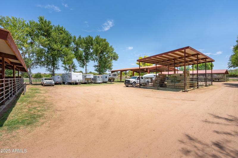 707 Quarterhorse Ln Camp Verde AZ-101