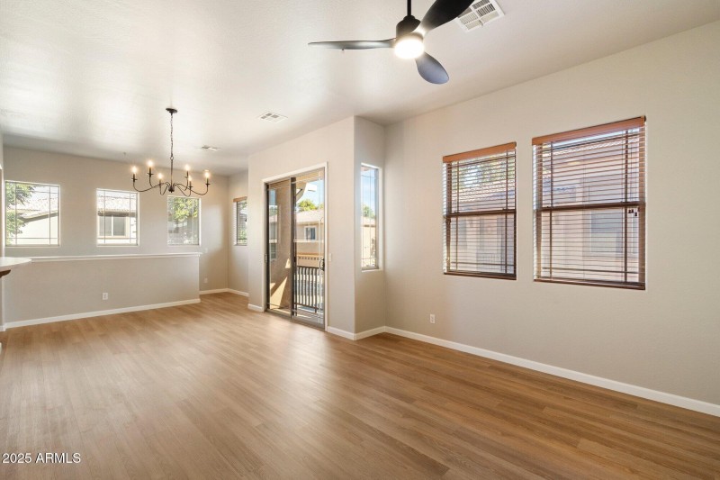High ceilings with ample windows