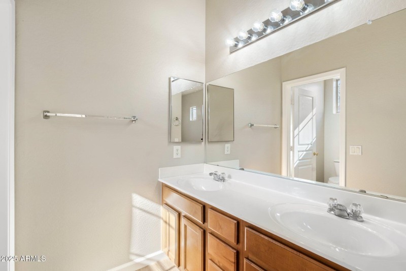 Double vanity primary bath