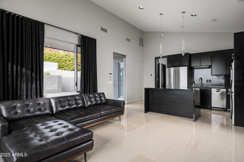 10324 E Calle De Las Brisas-63