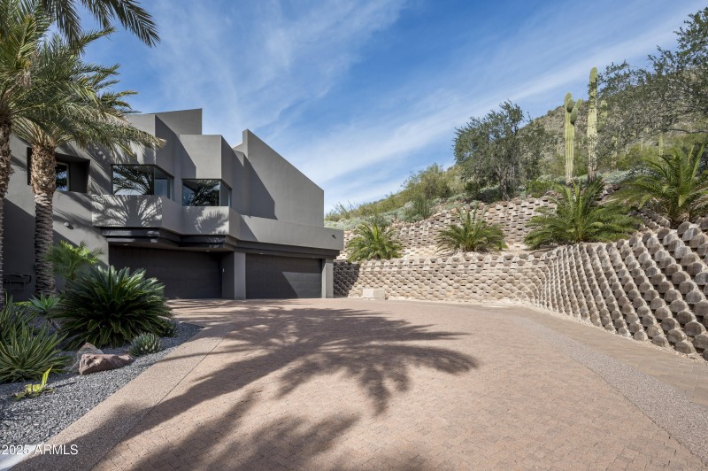 10324 E Calle De Las Brisas-99