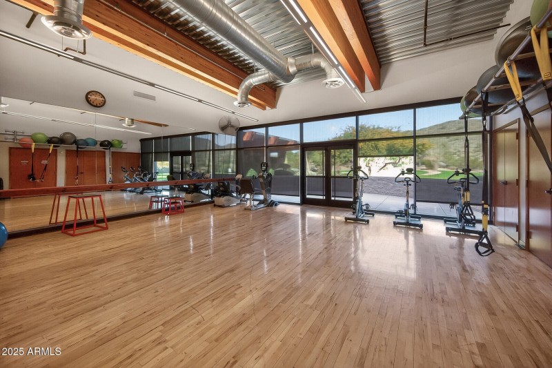 2110_W_Tallgrass42_mls