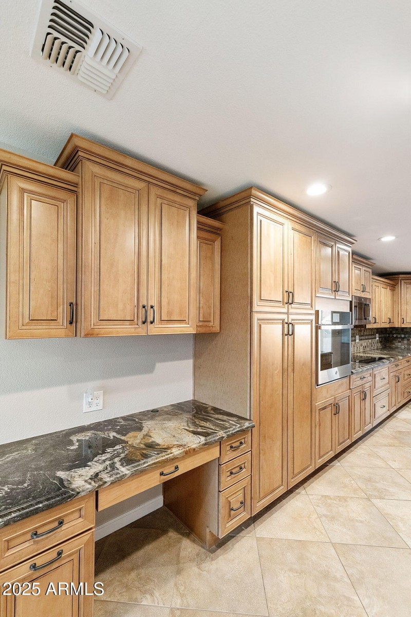 24-web-or-mls-DLB_0928