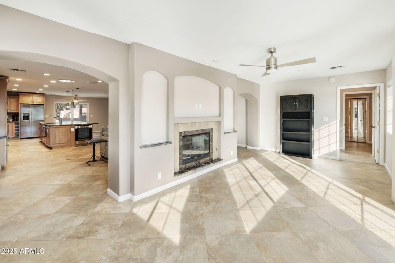 47-web-or-mls-dlb_0979-dlb_0983