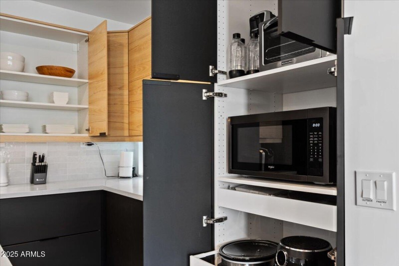 13-Kitchen appliances