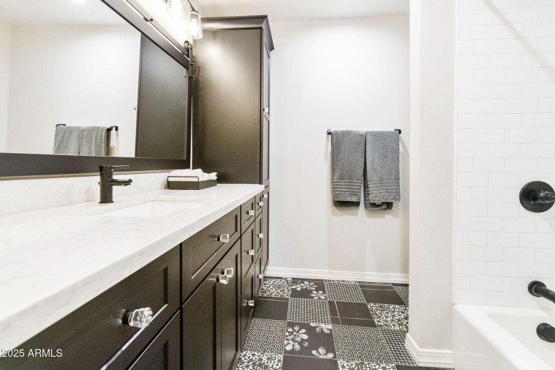 29-web-or-mls-DLB_1619