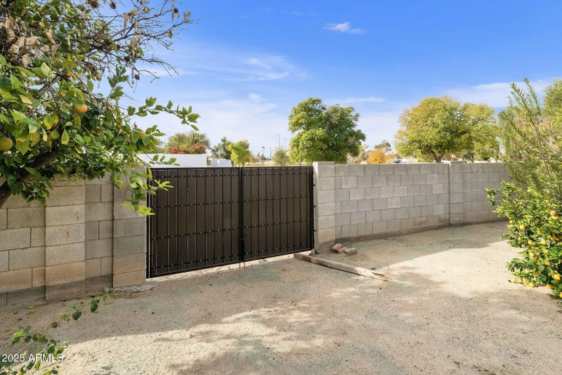 38-web-or-mls-DLB_1628