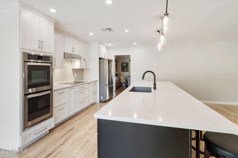 59-web-or-mls-dlb_1669-dlb_1673