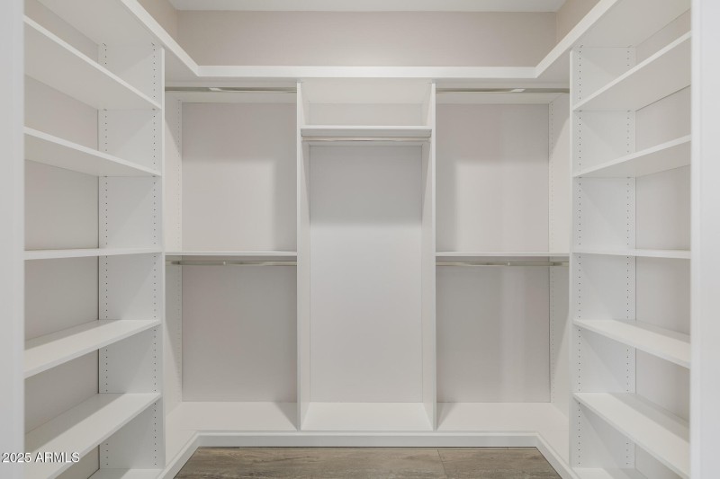 Guest Suite 1 Custom Closet