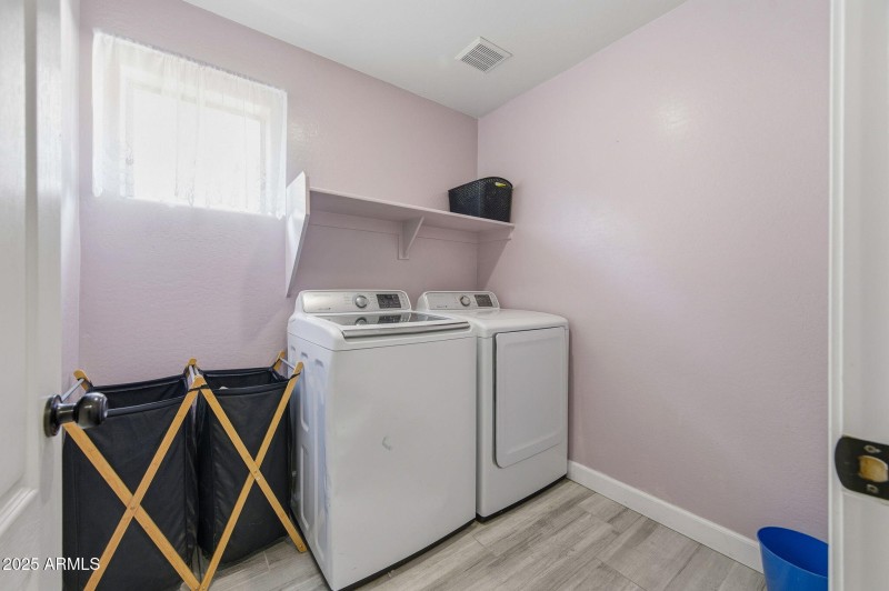 32-web-or-mls-43392 W Neely Drive-32