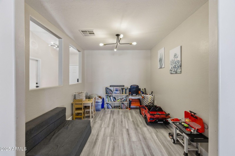 33-web-or-mls-43392 W Neely Drive-33