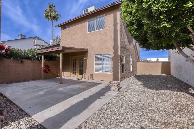 covered patio, front part of back yard