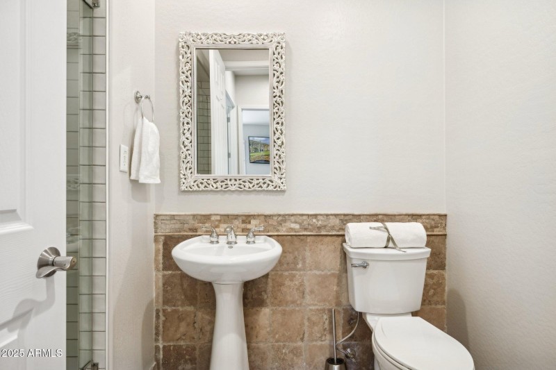 Guest Bath, Guest Room 1 Bath