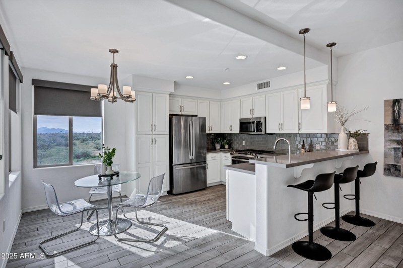 17850 N 68th St #2063-10