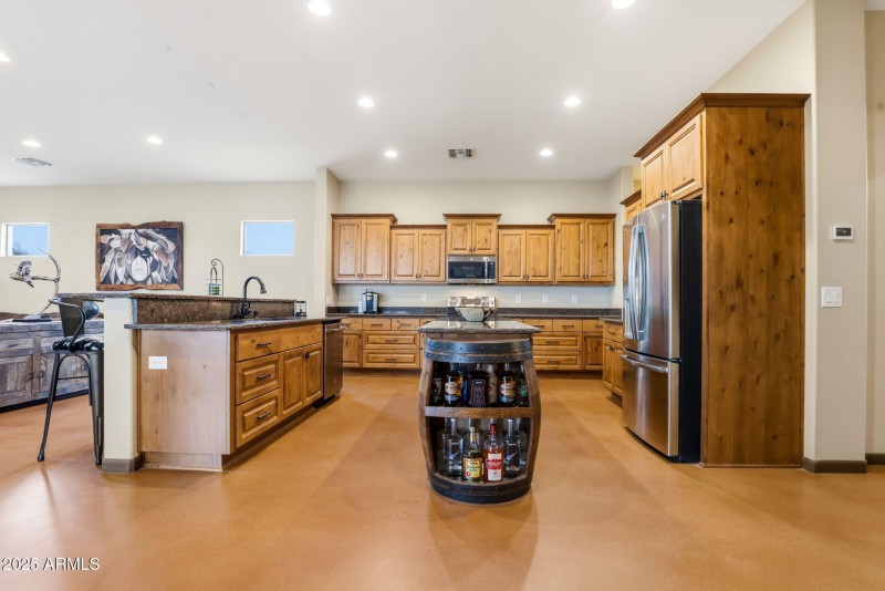 18-web-or-mls-38822 N 21st Ave-18 - Copy