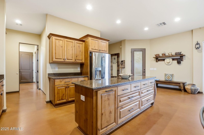 20-web-or-mls-38822 N 21st Ave-20 - Copy