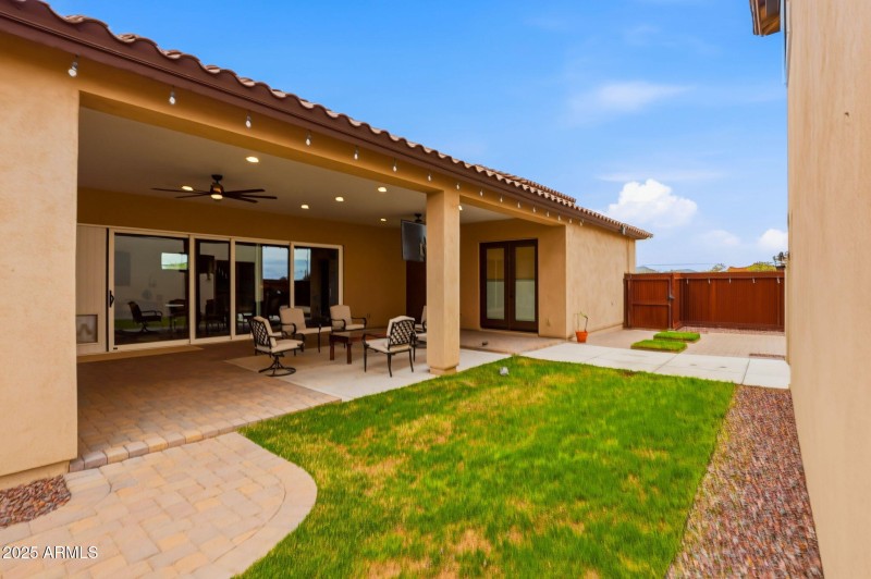 65-web-or-mls-38822 N 21st Ave-63