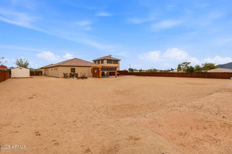 79-web-or-mls-38822 N 21st Ave-77