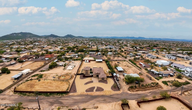 89-web-or-mls-38822 N 21st Ave Drone-01