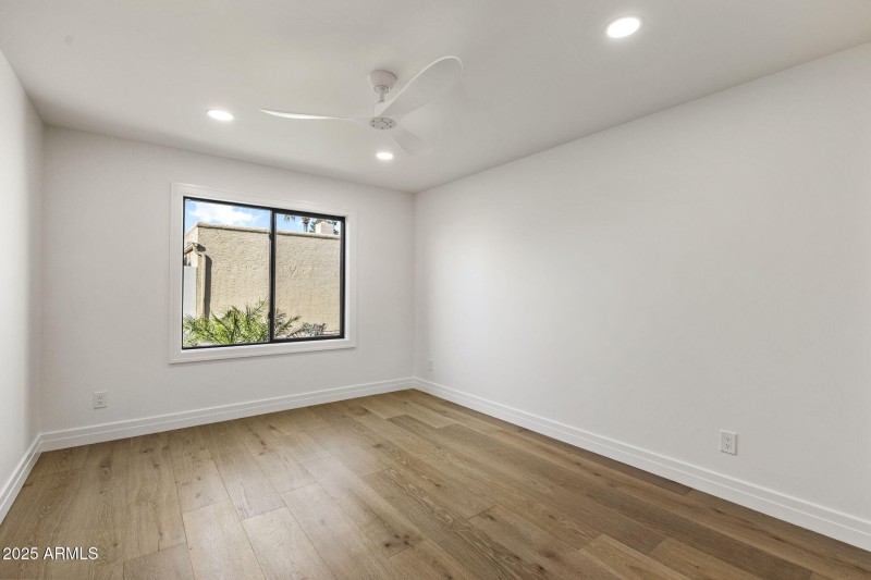 16-web-or-mls-IMG_0176