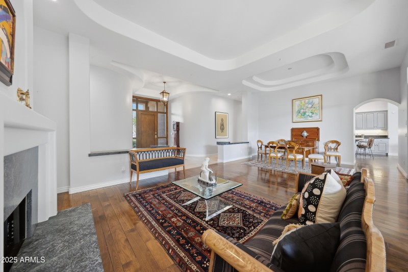 Formal Living & Dining