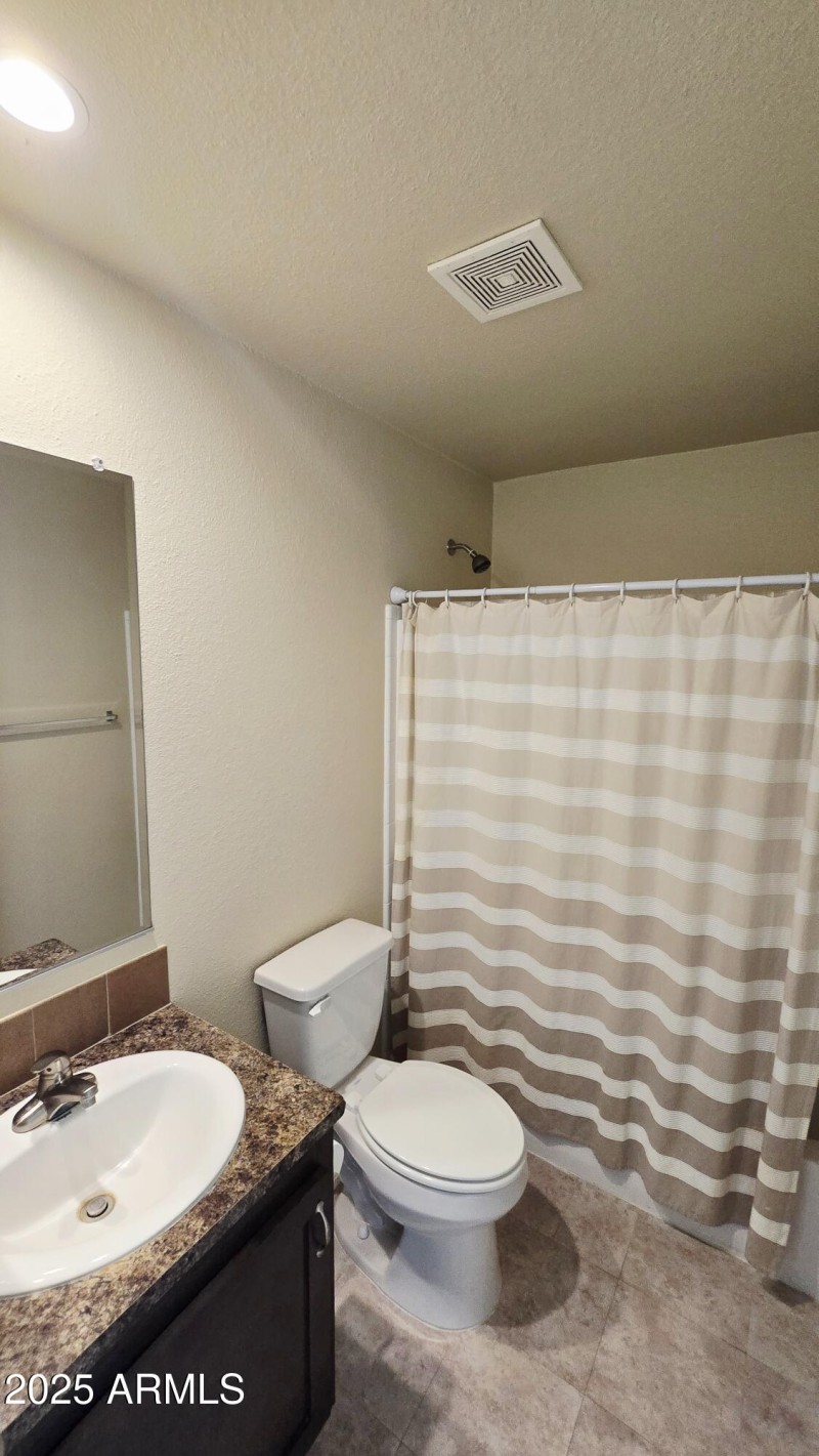 2nd bathroom