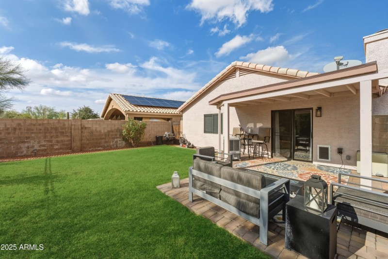 87d451b5-bf2d-4151-8eec-1563ecfeb9ae_gra