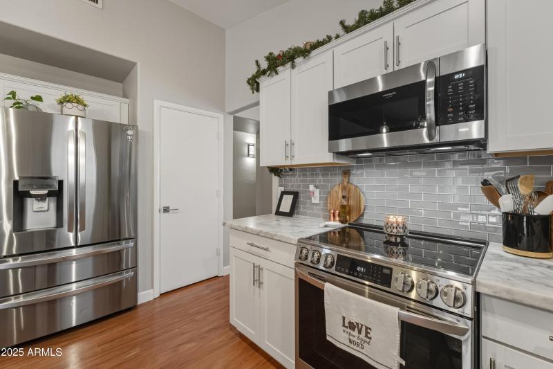 166b6358-011d-4317-9cac-2e40382d5b9d