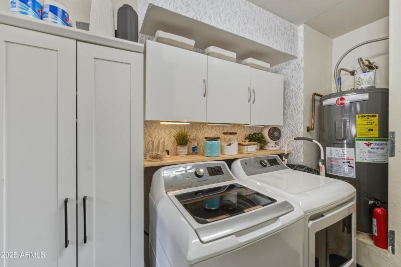 6169362d-9ffb-402c-acac-2ef37f0ea8f1