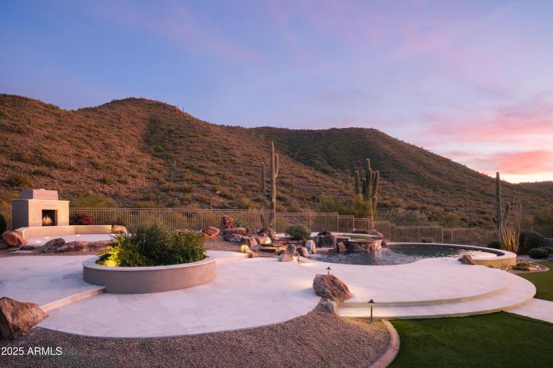 054_11573 E Winchcomb Dr