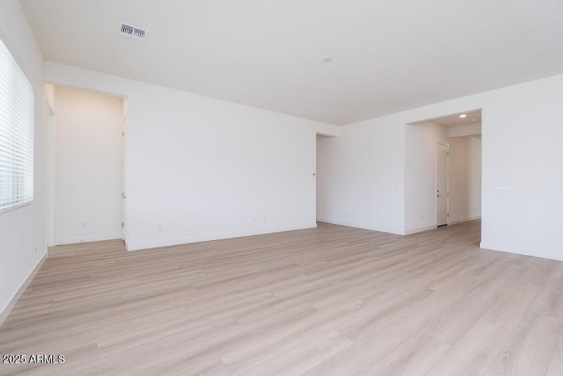 Tri Pointe Terraza 5 - Great Room-1MLS