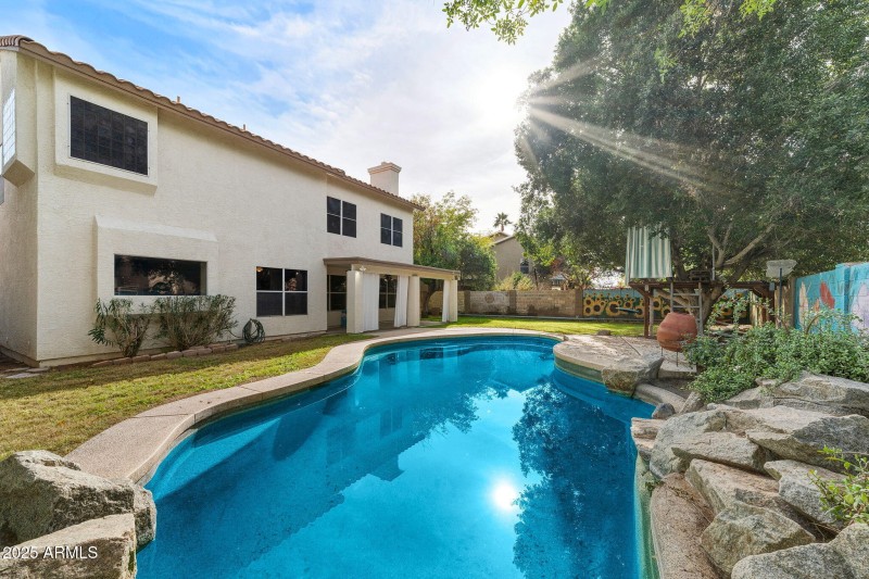 016__310 S Granite Ct