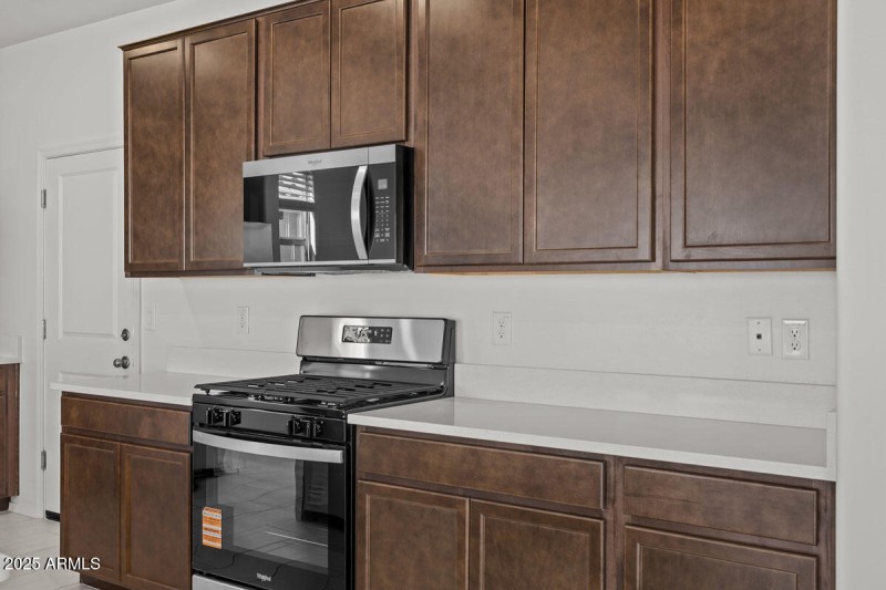 KBPHX_MIR_DesertOasis-Lot160_6347-1200