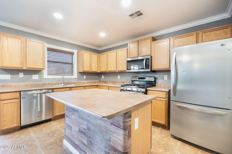 Kitchen Island with Seating