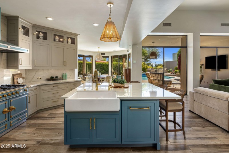 Kitchen Island