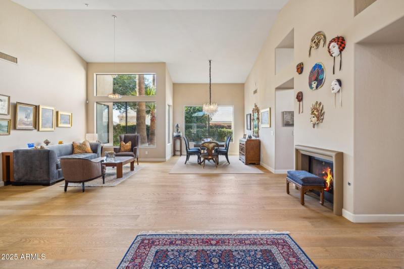 5-web-or-mls-9110-n-119th-st