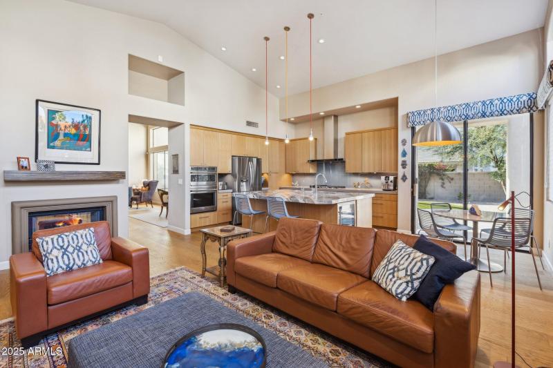 19-web-or-mls-9110-n-119th-st