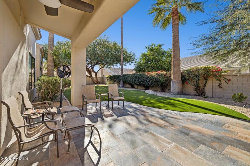 31-web-or-mls-9110-n-119th-st