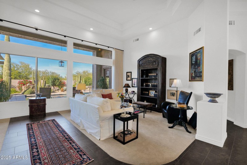 54-web-or-mls-P1415305