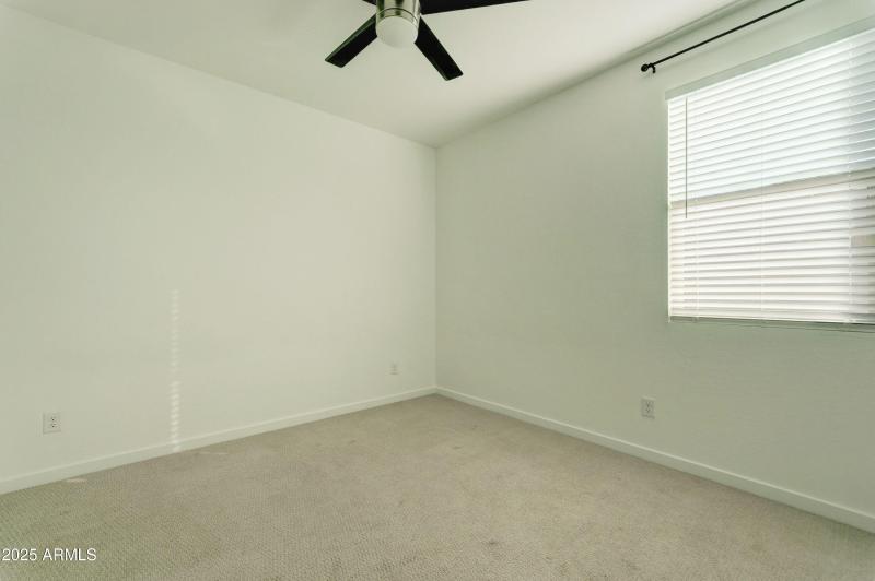 17704 W Fetlock Trail-16